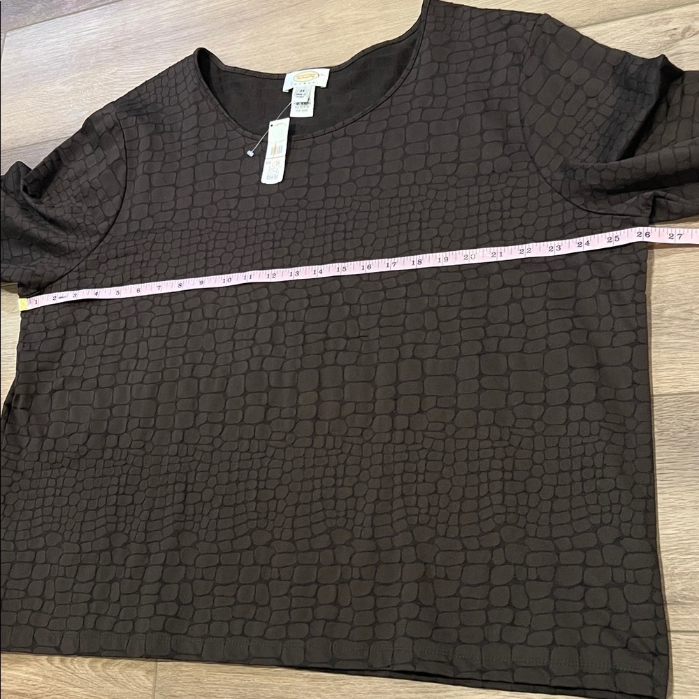 NWT Talbots Woman Long Sleeve Brown Raised Textured Geometric Square Print Top - Picture 6 of 10